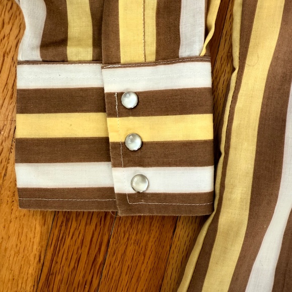 Vintage 70s Men’s Ranchwear Striped Western Shirt - Picture 6 of 8